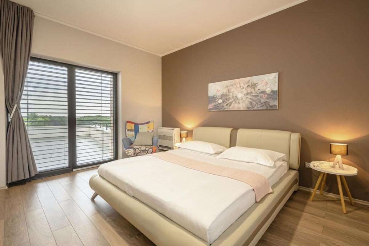 Villa Pedena In Sveta Katarina - Haus Fuer 8-10 Personen Benazici Exterior foto
